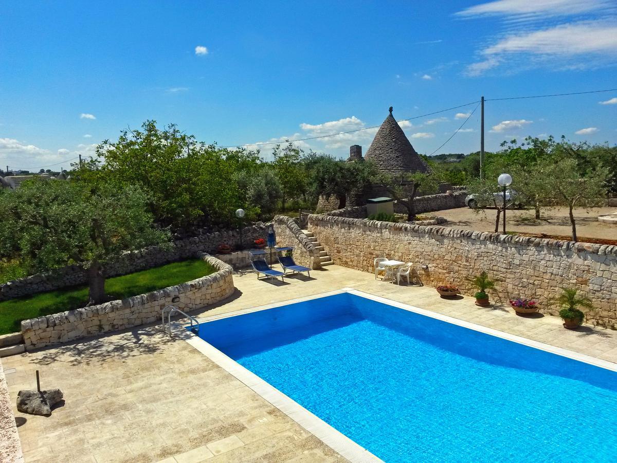 로코로톤도 I Trulli Degli Ulivi 빌라 외부 사진